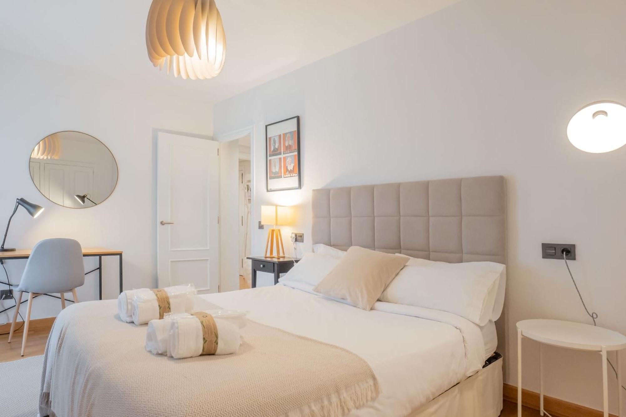 Nabucco Appartement Oviedo Buitenkant foto