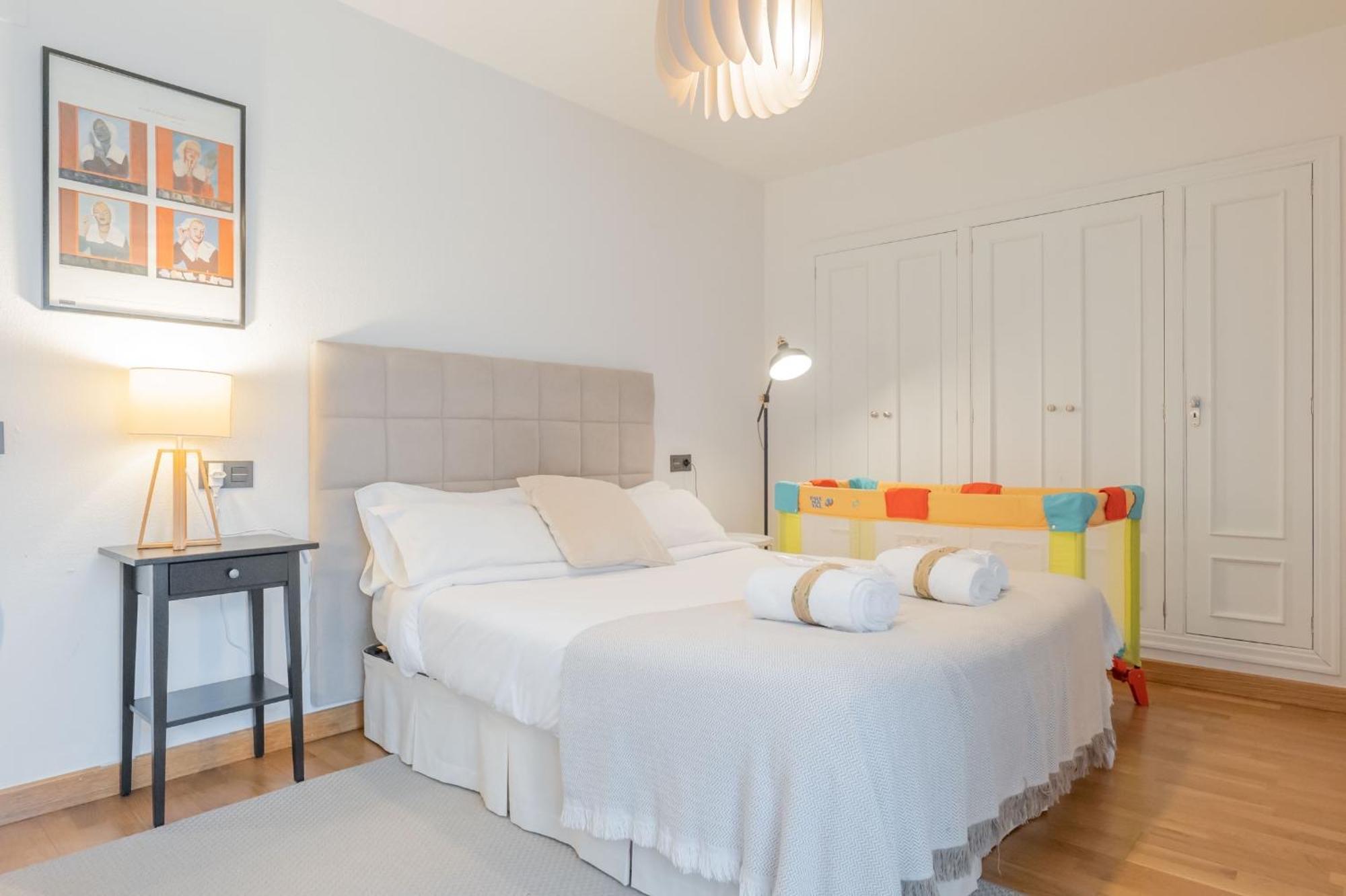Nabucco Appartement Oviedo Buitenkant foto