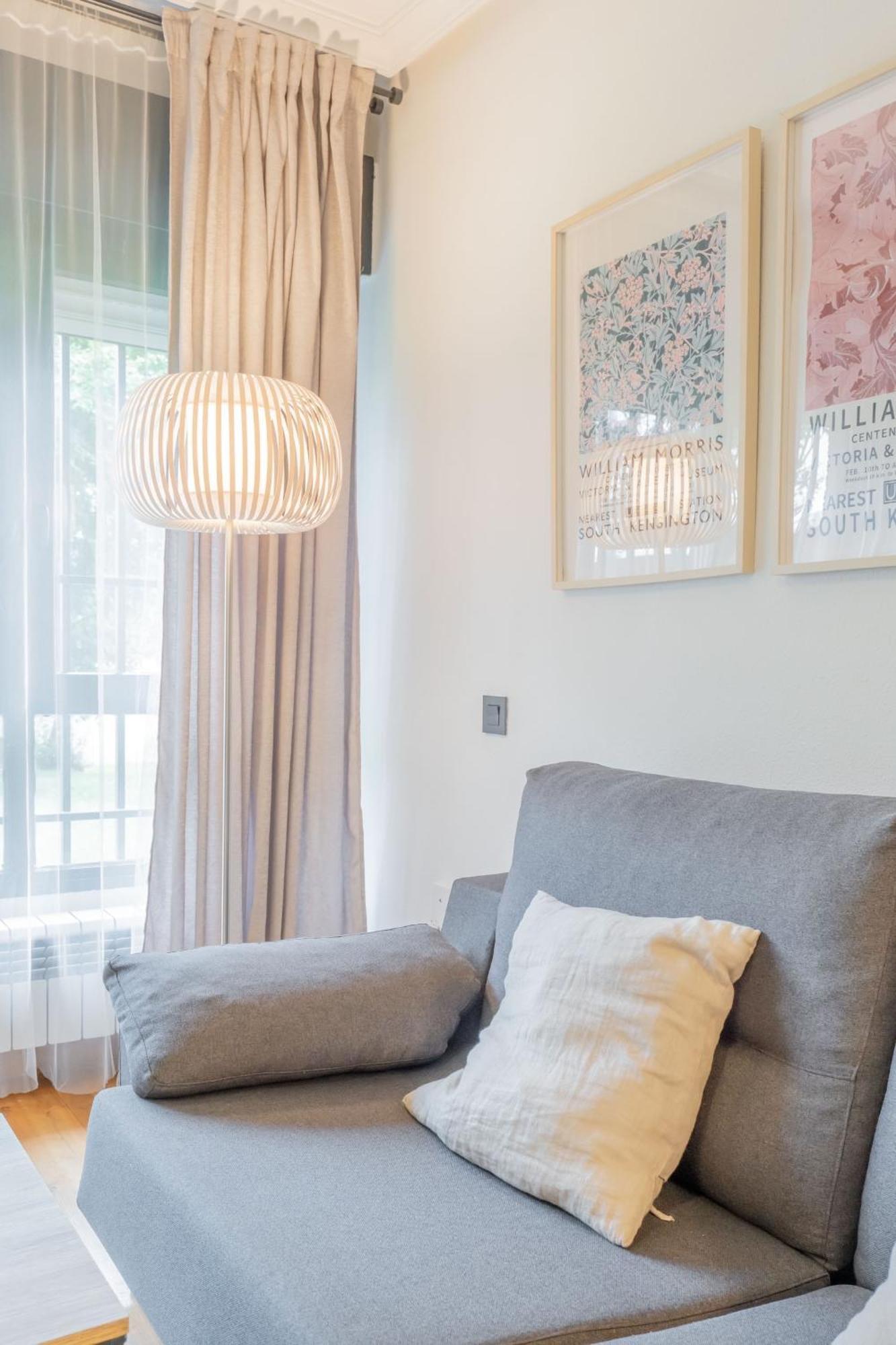 Nabucco Appartement Oviedo Buitenkant foto