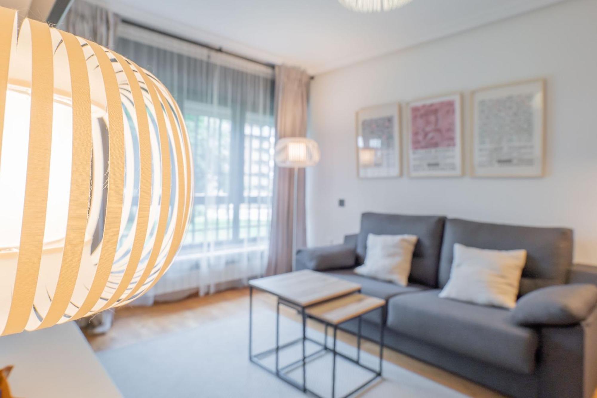 Nabucco Appartement Oviedo Buitenkant foto