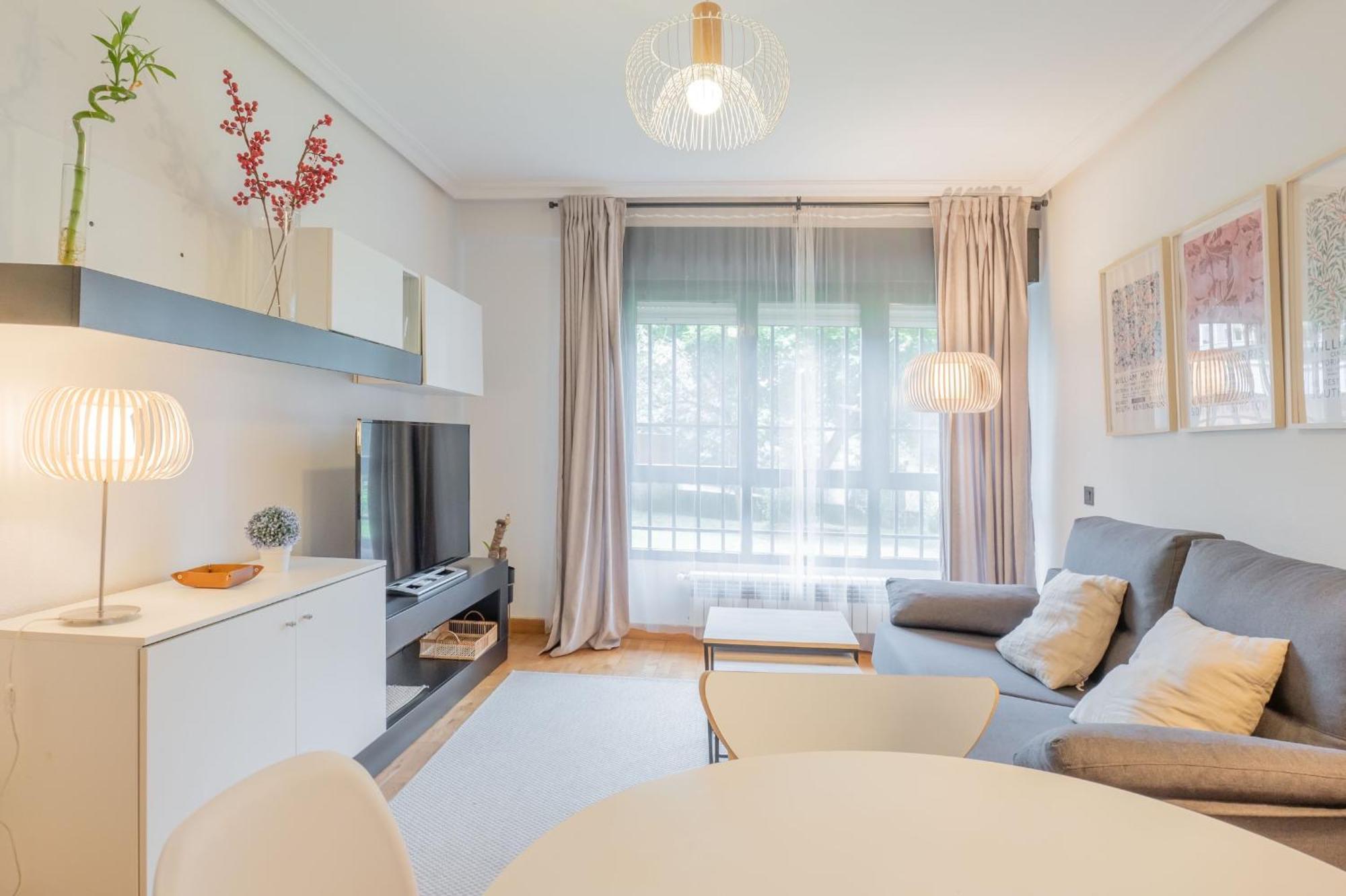 Nabucco Appartement Oviedo Buitenkant foto
